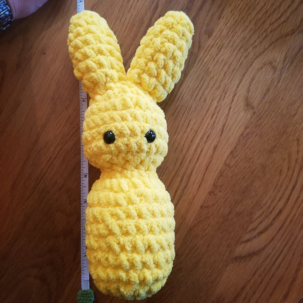 Crochet "marshmallow" bunny